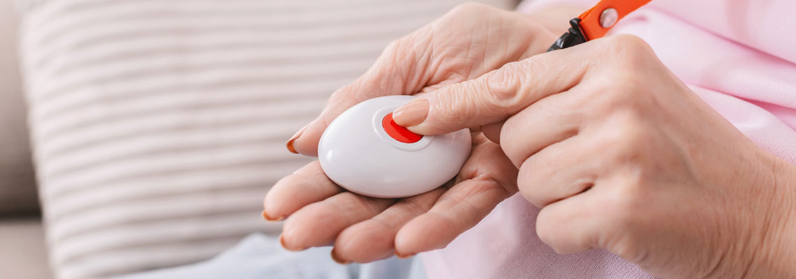 contacter-en-ligne-une-entreprise-specialisee-en-teleassitance-pour-personnes-agees